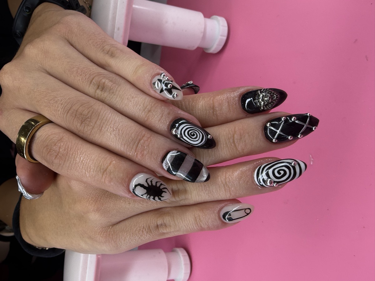 Nail art example